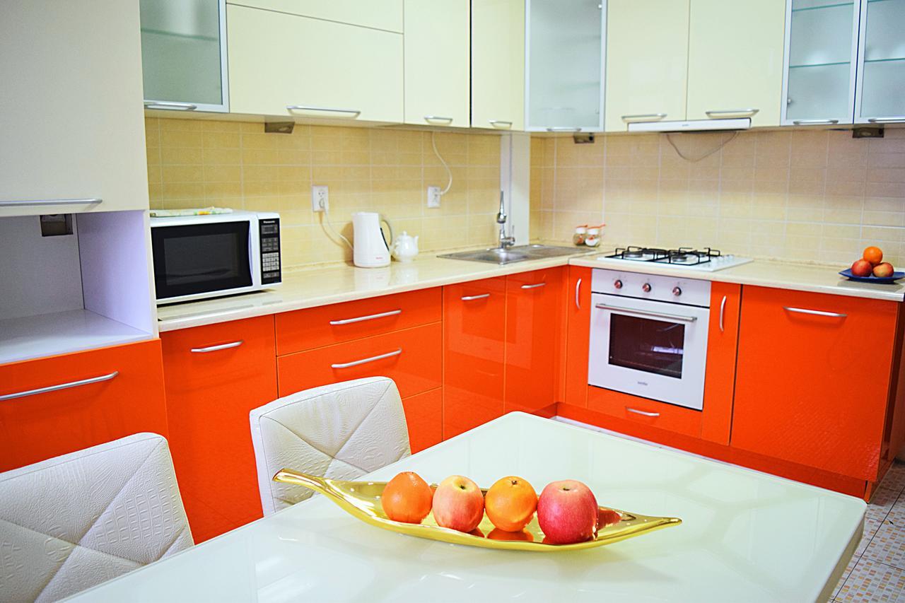 Maximus Apartament Bishkek Bagian luar foto