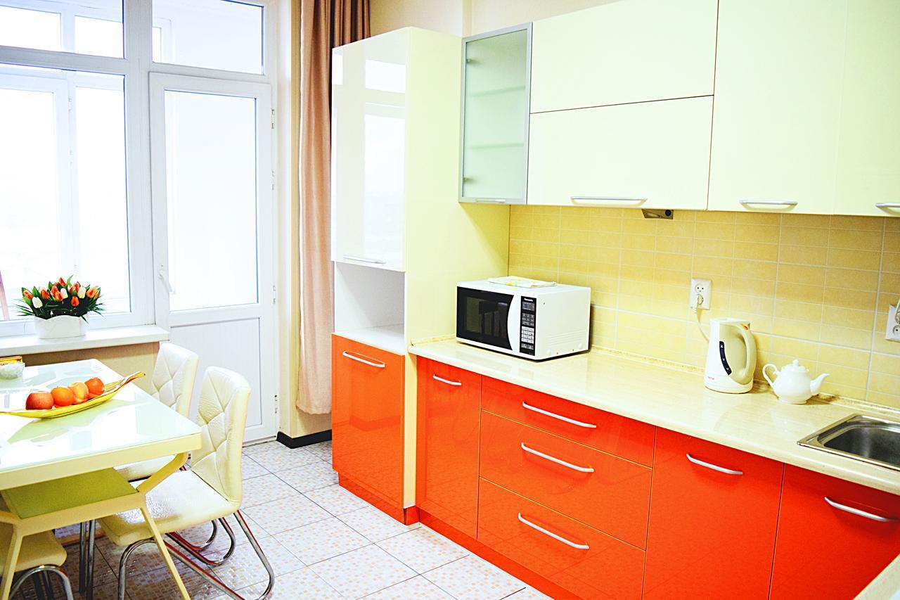 Maximus Apartament Bishkek Bagian luar foto